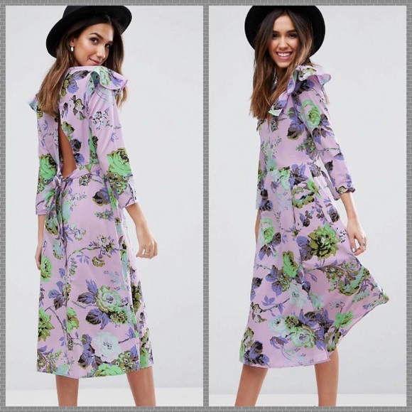 !6 HR SALE! NWT ASOS Lilac Floral wrap dress - Picture 2 of 3
